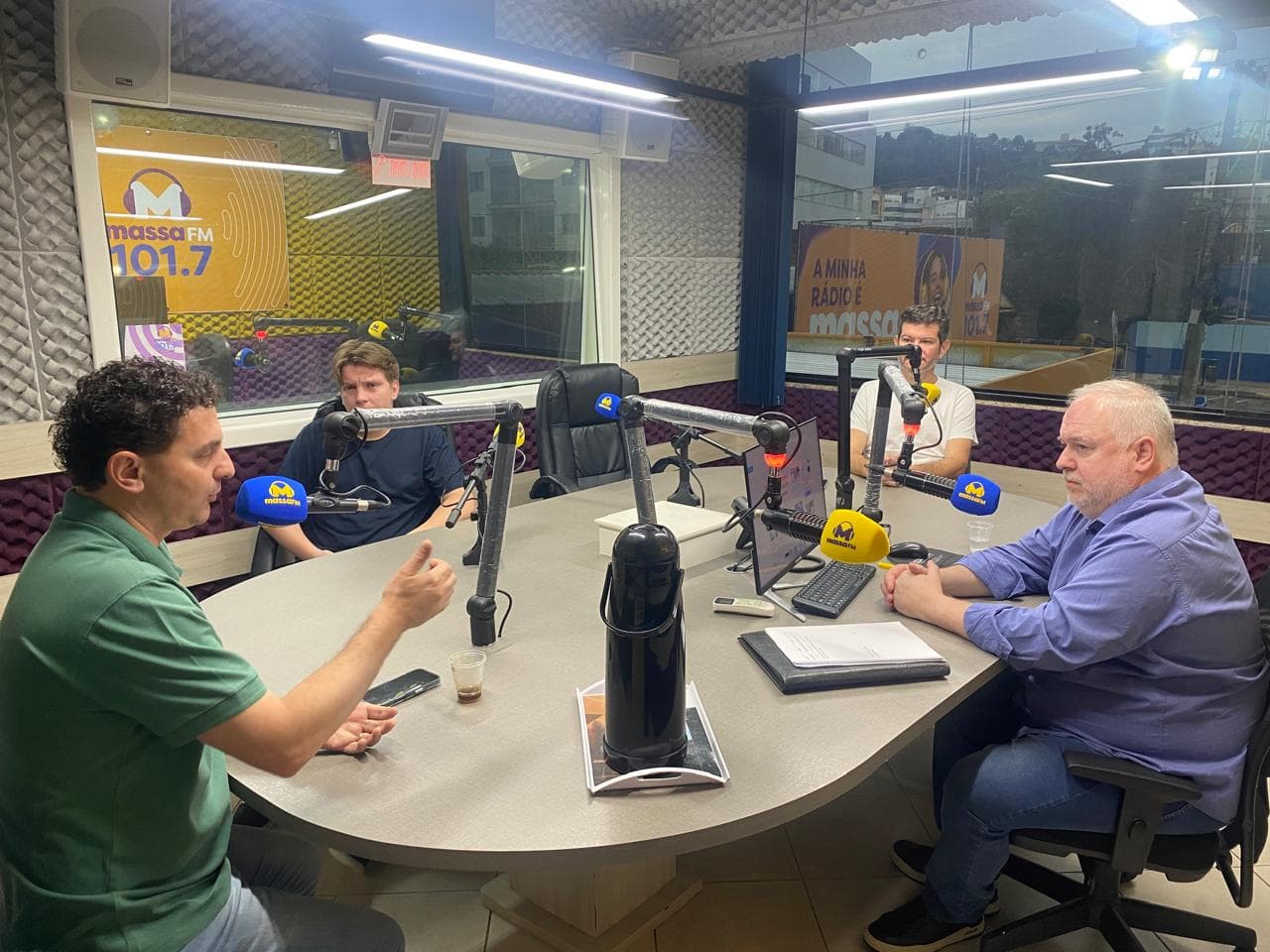 À Massa FM, deputado Pezenti diz que MDB ainda não definiu vice de João Rodrigues - Aliança News