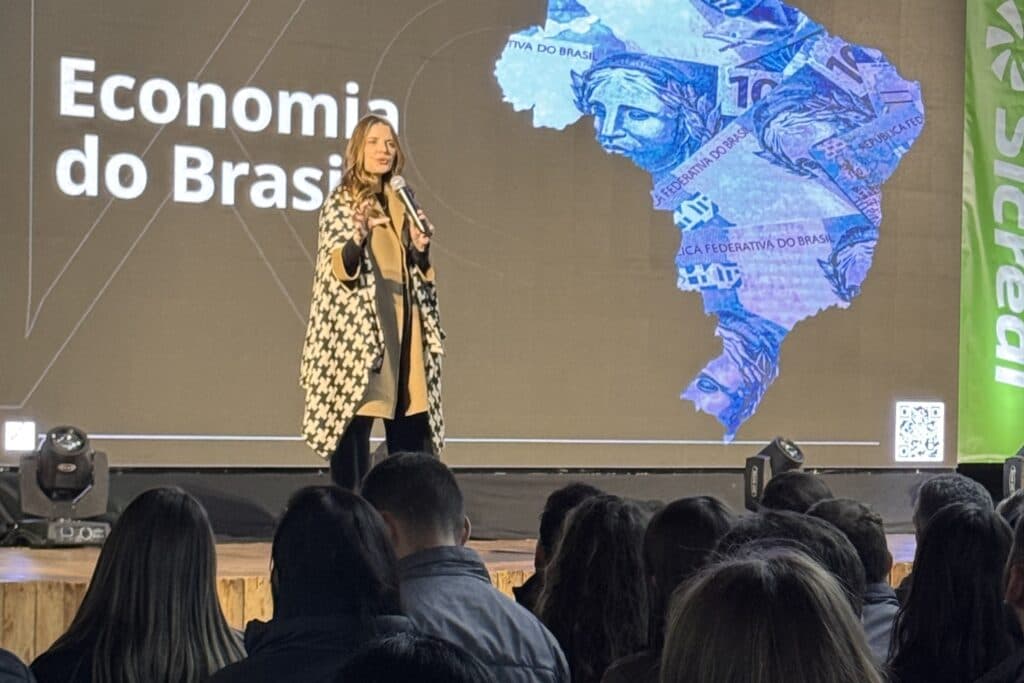 Sicredi UniEstados reúne mais de 1,6 mil produtores em eventos pré-Plano Safra em Erechim e Concórdia